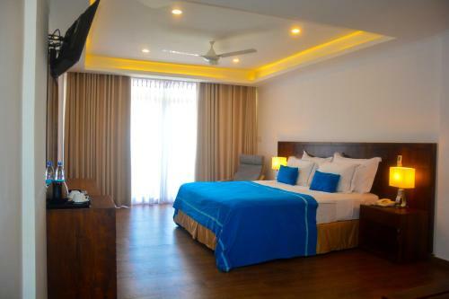 Sayura Beach Hotel
