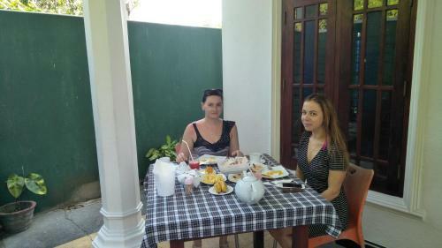 Hostal Tiny Royal Palace