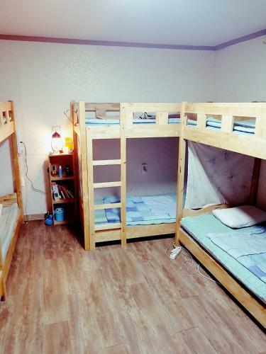 Hostal Sai Guest House