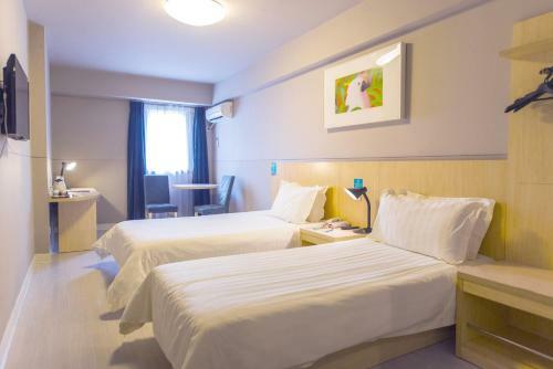 Hotel Jinjiang Inn Dalian Development District Light Railway Station