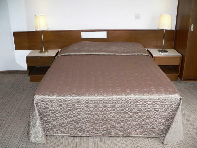 Hotel Apartments Petrou Bros