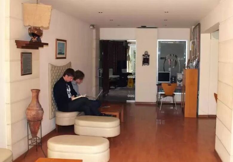 Hotel Apartments Petrou Bros