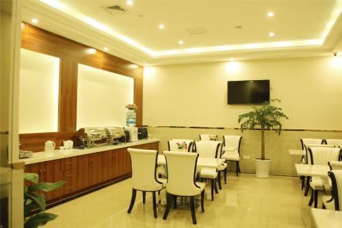 Greentree Inn Shenzhen Kengzi Express Hotel