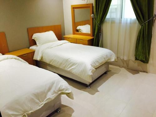 Al Amoria Furnished Apartments 4
