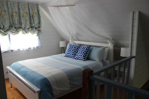 Bed & Breakfast Elinike Guest Cottages
