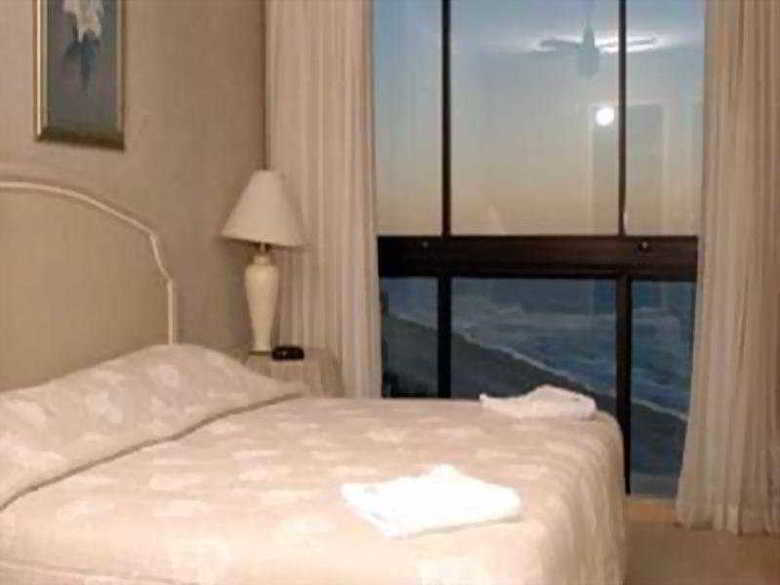 Hotel Hi-surf Beachfront Resort Apartments