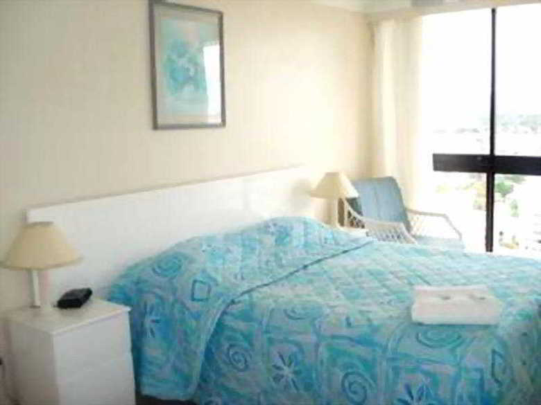 Hotel Hi-surf Beachfront Resort Apartments