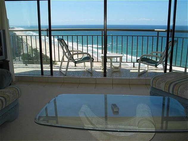 Hotel Hi-surf Beachfront Resort Apartments