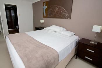 Hotel Hi-surf Beachfront Resort Apartments