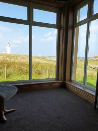 Corsewall Lighthouse Hotel