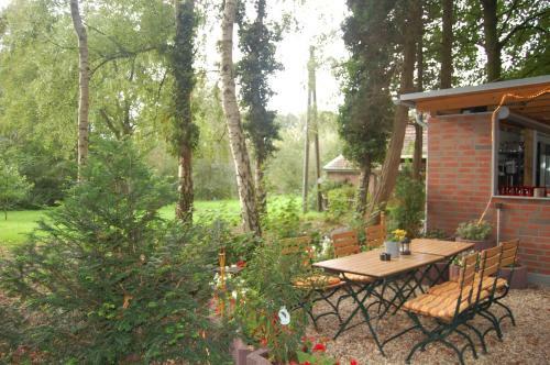 Hotel Restaurant Yamas Im Haus Waldesruh
