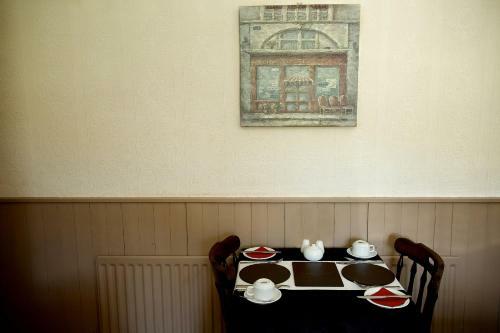 Hostal Maenllwyd Guest House