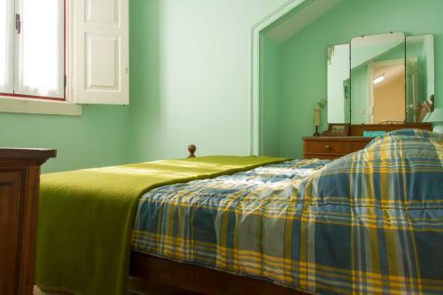Liiiving In Moledo | Vintage House