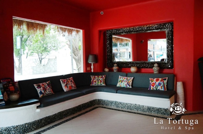 La Tortuga Hotel & Spa
