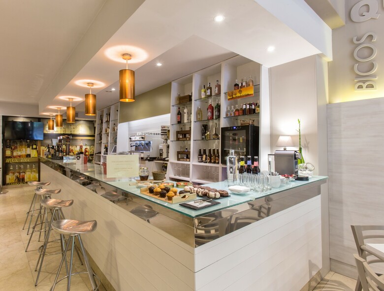 San Carlos Delicatessen Hotel
