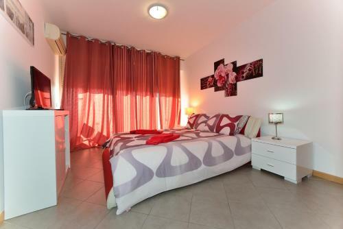 Ruby Red & Atlantic Blue Apartments In Oceano Atlantico