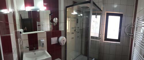 Hostal Pensiunea Royal Spa