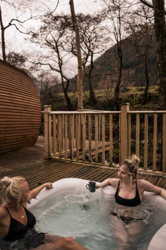 Apartamento Riverbeds Lodges With Hot Tubs