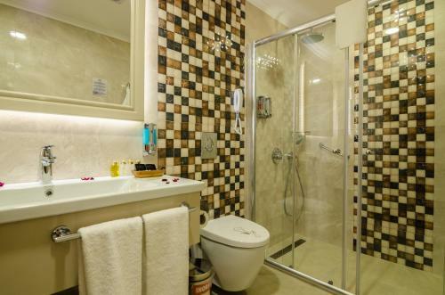 Lumos Deluxe Resort Hotel & Spa