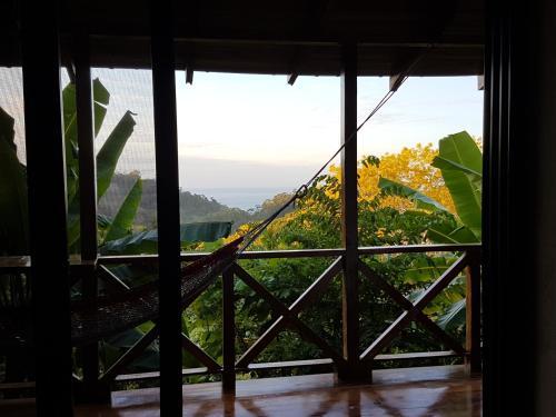 Casa De La Monta�a
