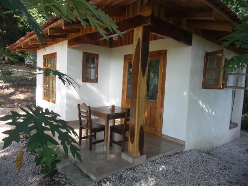 Casa De La Monta�a