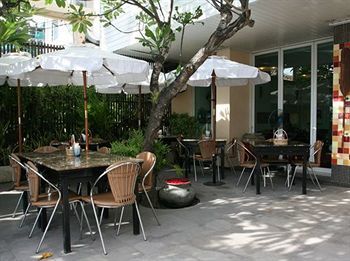 Hotel Baboona Beachfront Living