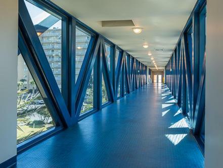 Apartamento Crystal Tower 1803