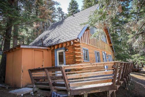 Canyon Log Retreat #1297