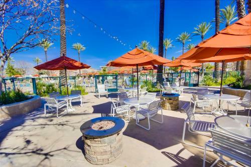 Golden Village Palms Rv Resort