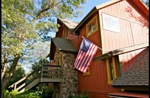 Lakeview Lodge