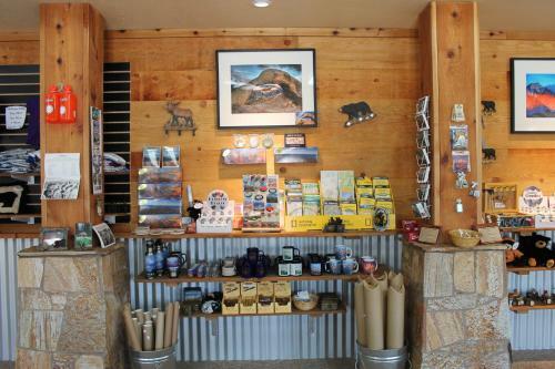 Whitney Portal Hostel And Hotel