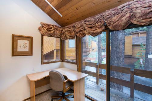Lodge Mammoth Golf Properties By 101 Great Escapes