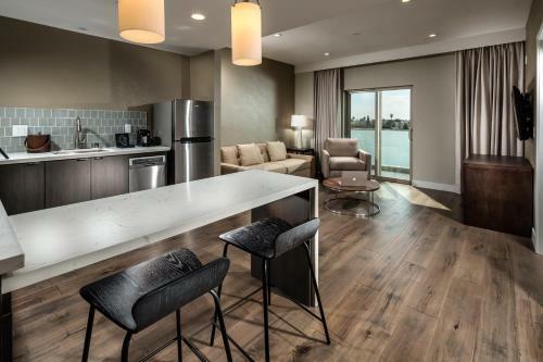 Hotel Aventura