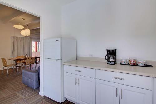 Del Marcos Hotel - Adults Only 21 & Up