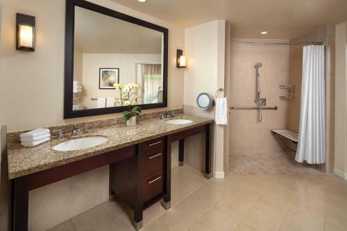 The Westin Mission Hills Villas