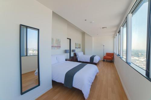 California Wanderlust Apartment