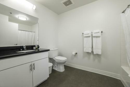 Hollywood Dicaprio Apartment