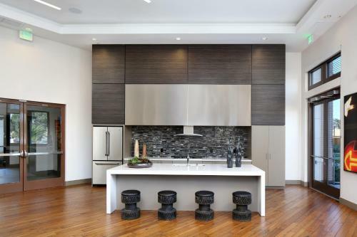 Apartamentos Oakwood Redwood City