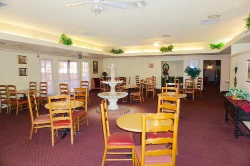 Hotel Rodeway Inn & Suites Ridgecrest