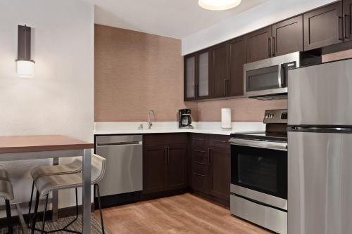 Hotel Residence Inn By Marriott Salinas