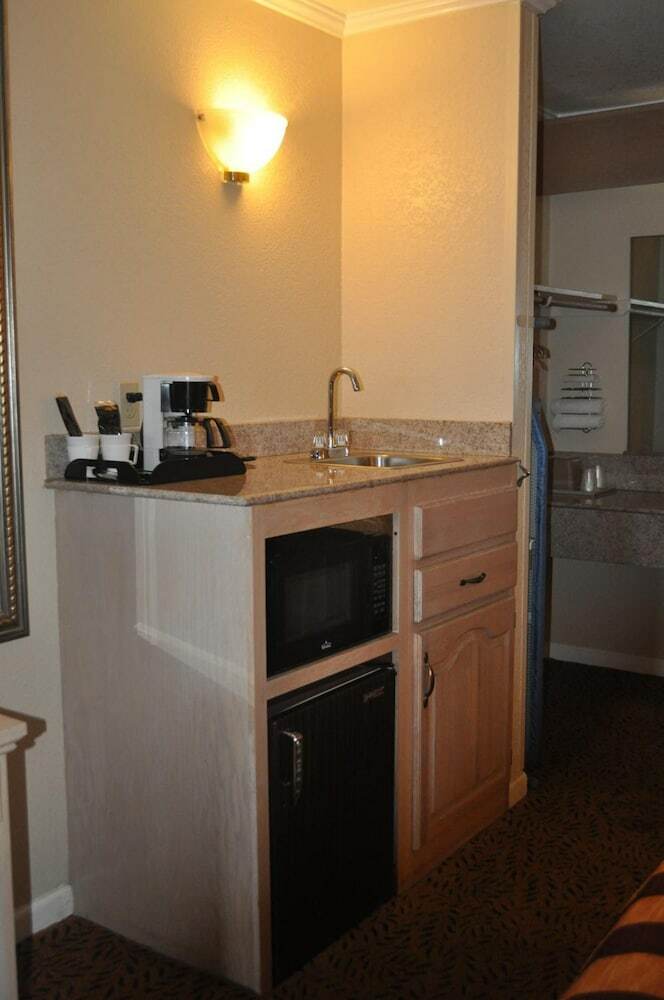 Hotel Executive Inn & Suites Sacramento
