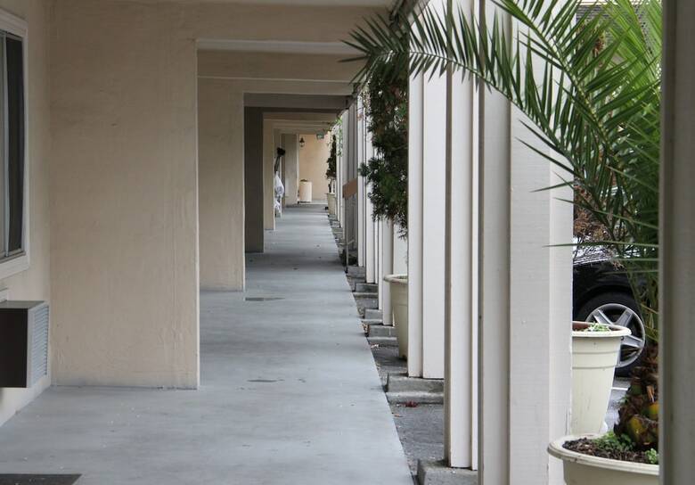Motel Caravelle Inn & Suites
