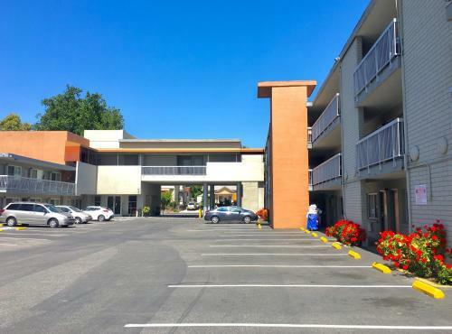 Hotel Ramada San Jose Convention Center
