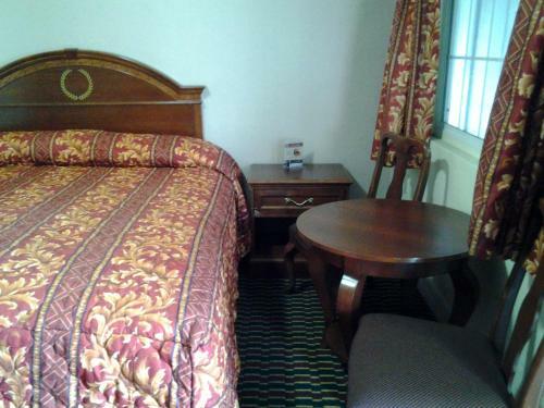Holiday Motel - Santa Maria