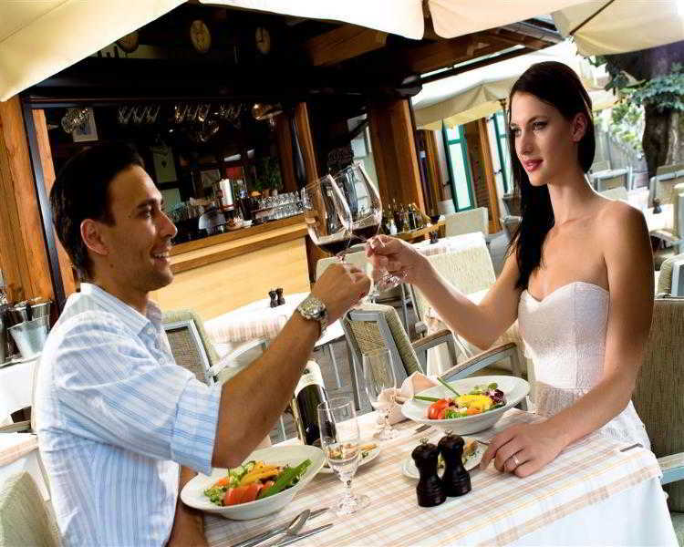 Best Western Lovec Premier Hotel
