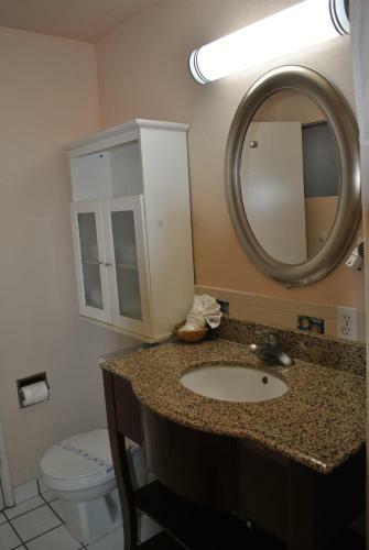 Motel Oasis Inn And Suites