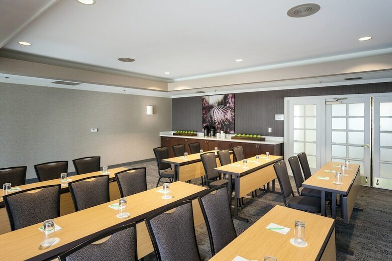 Hotel Courtyard By Marriott Stockton