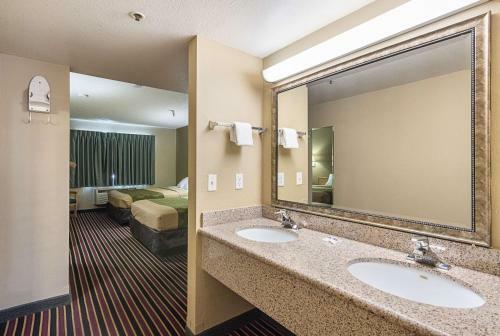 Motel 6 Stockton, Ca