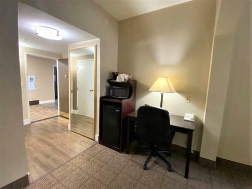 Hotel Comfort Suites Tulare