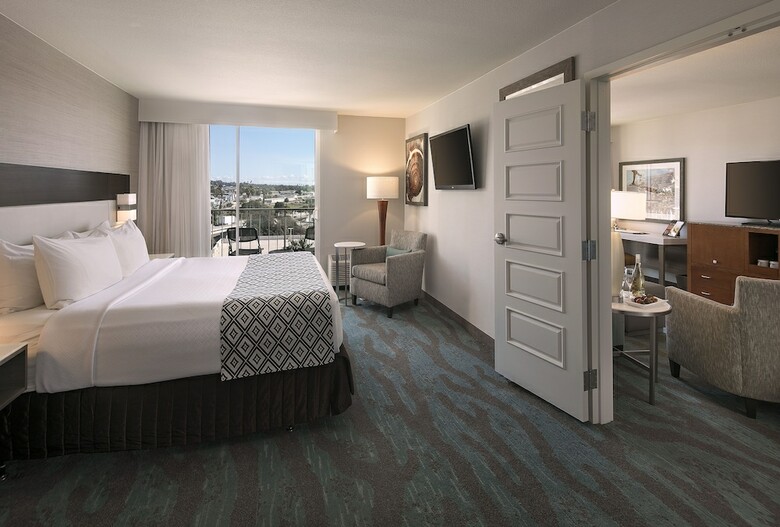Crowne Plaza Hotel Ventura Beach